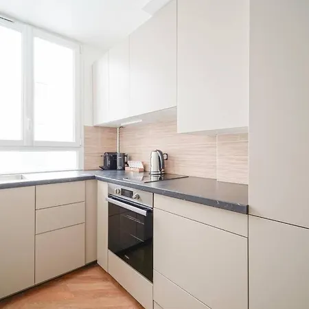 Apartment Charmant Proche De L'opera Bastille - Iii *