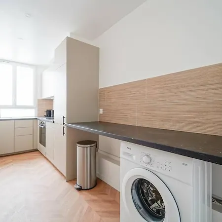 Apartment Charmant Proche De L'opera Bastille - Iii *